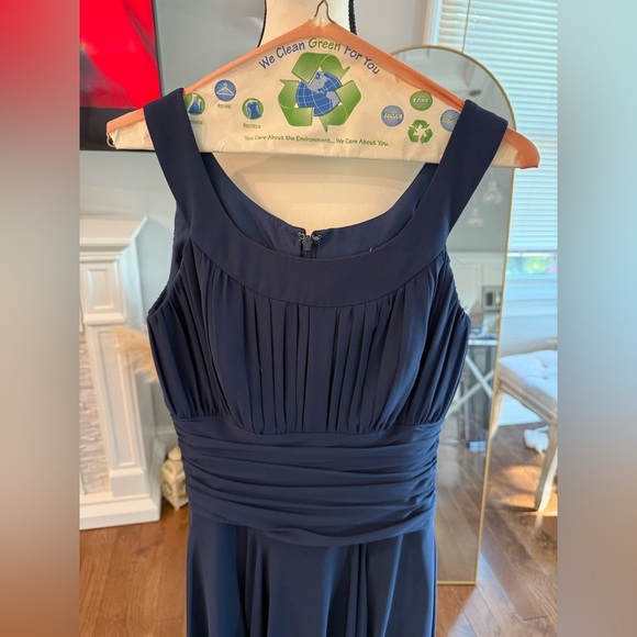B2 by David’s Bridal Blue Pleated Ruched Cocktail dress - Picture 3 of 4